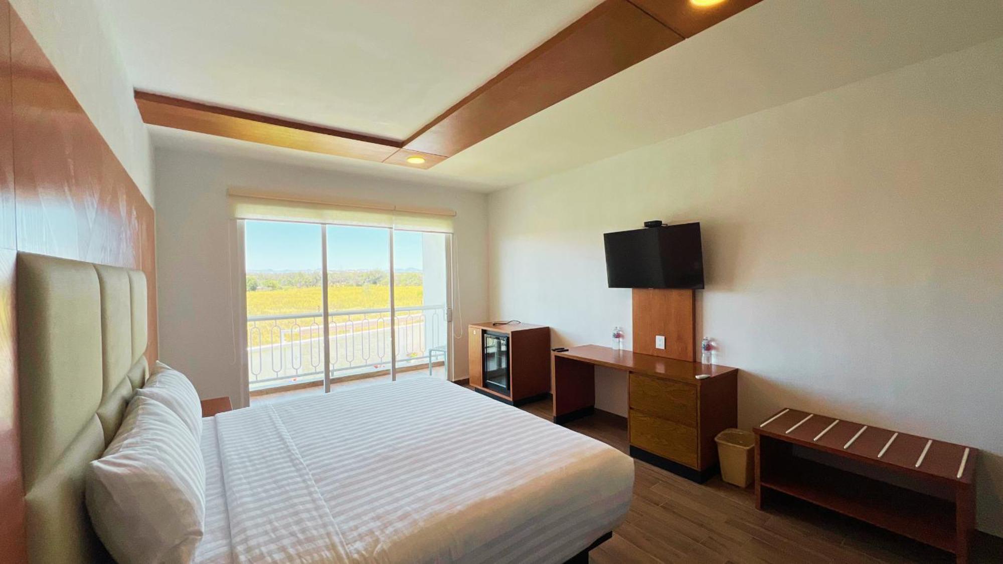 דולורס אידאלגו Hotel Mama Dolores מראה חיצוני תמונה